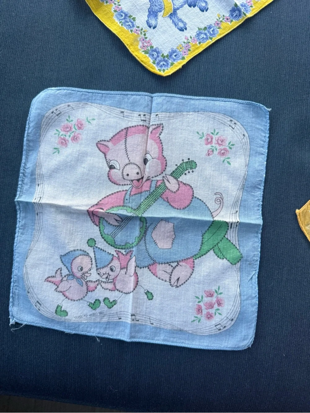 🆕VTG Child Handkerchiefs🆕